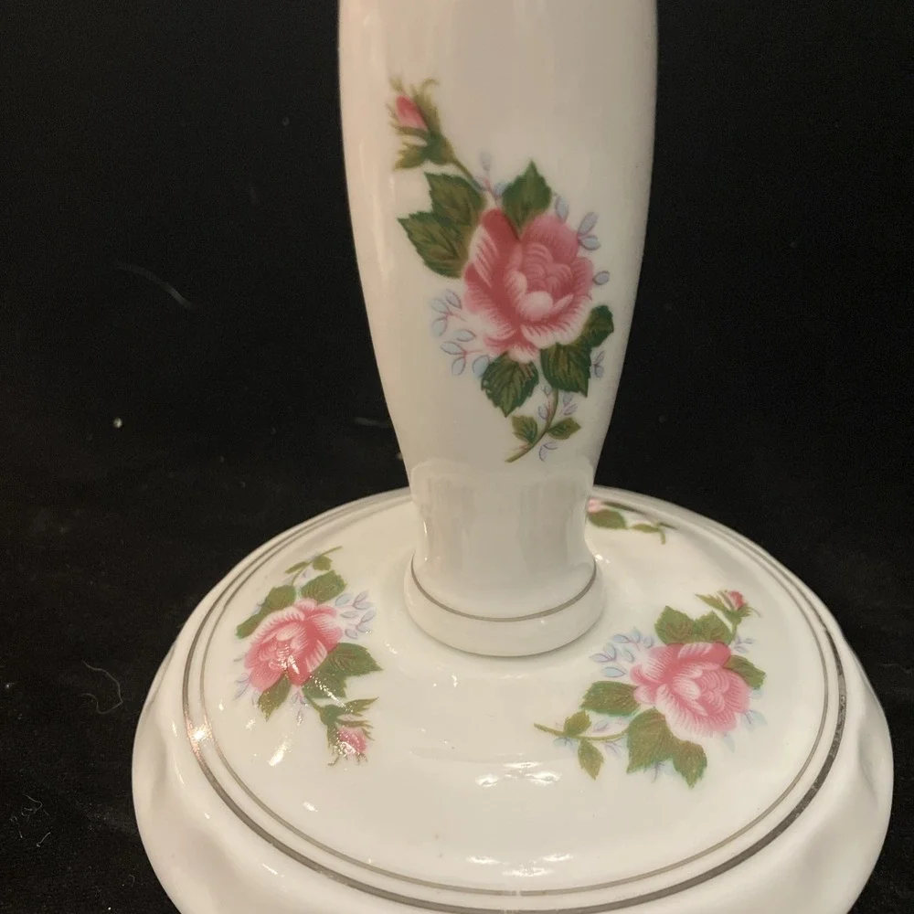 Vintage moss rose